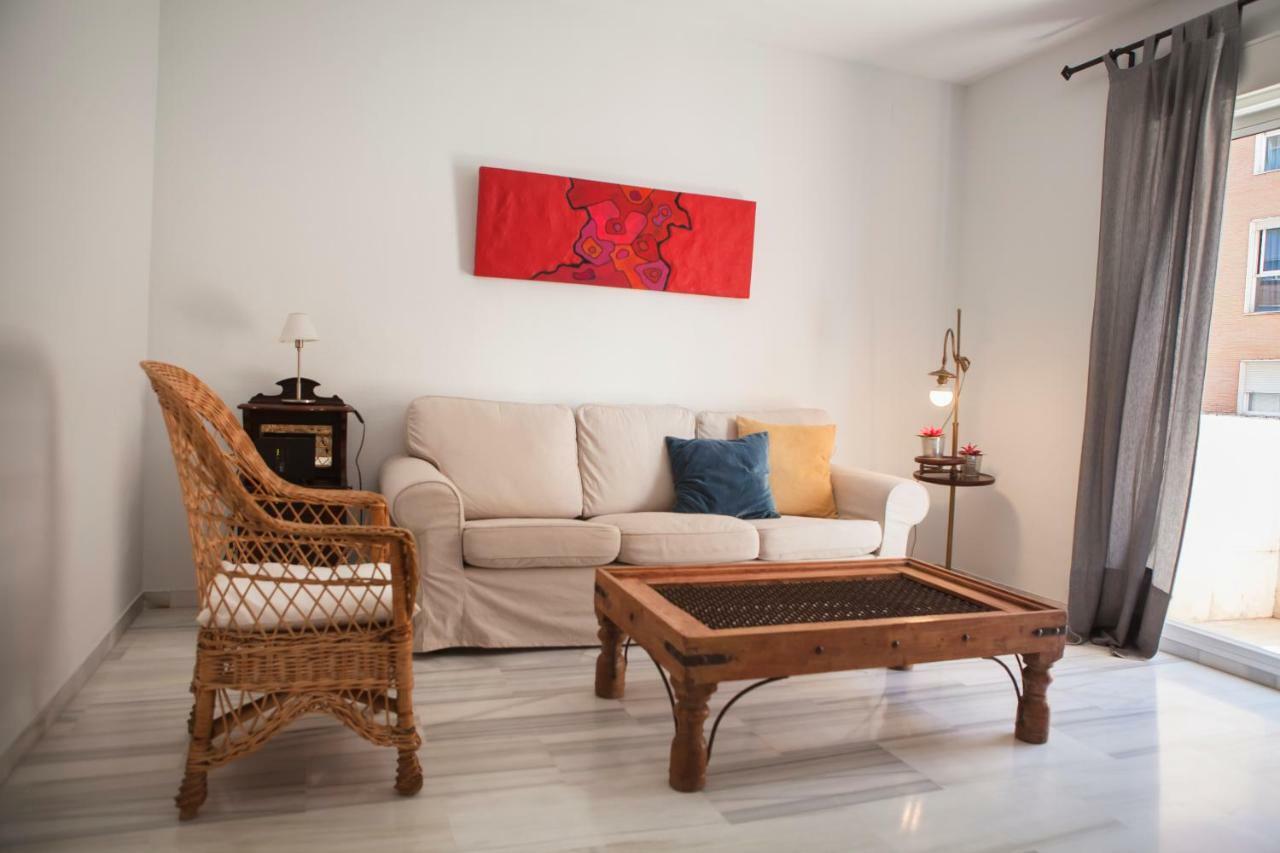 Apartamento Buhaira Севиля Екстериор снимка
