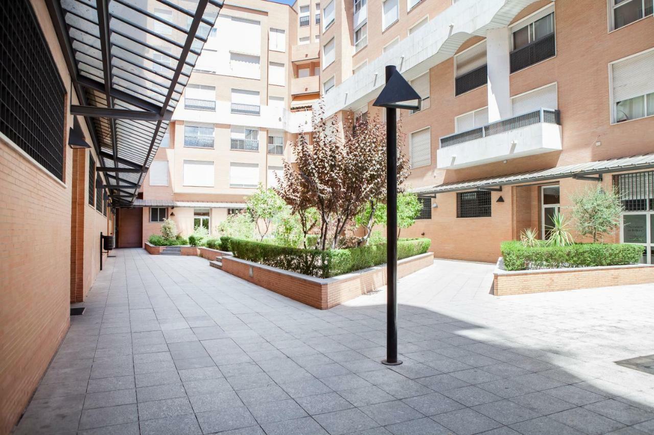 Apartamento Buhaira Севиля Екстериор снимка
