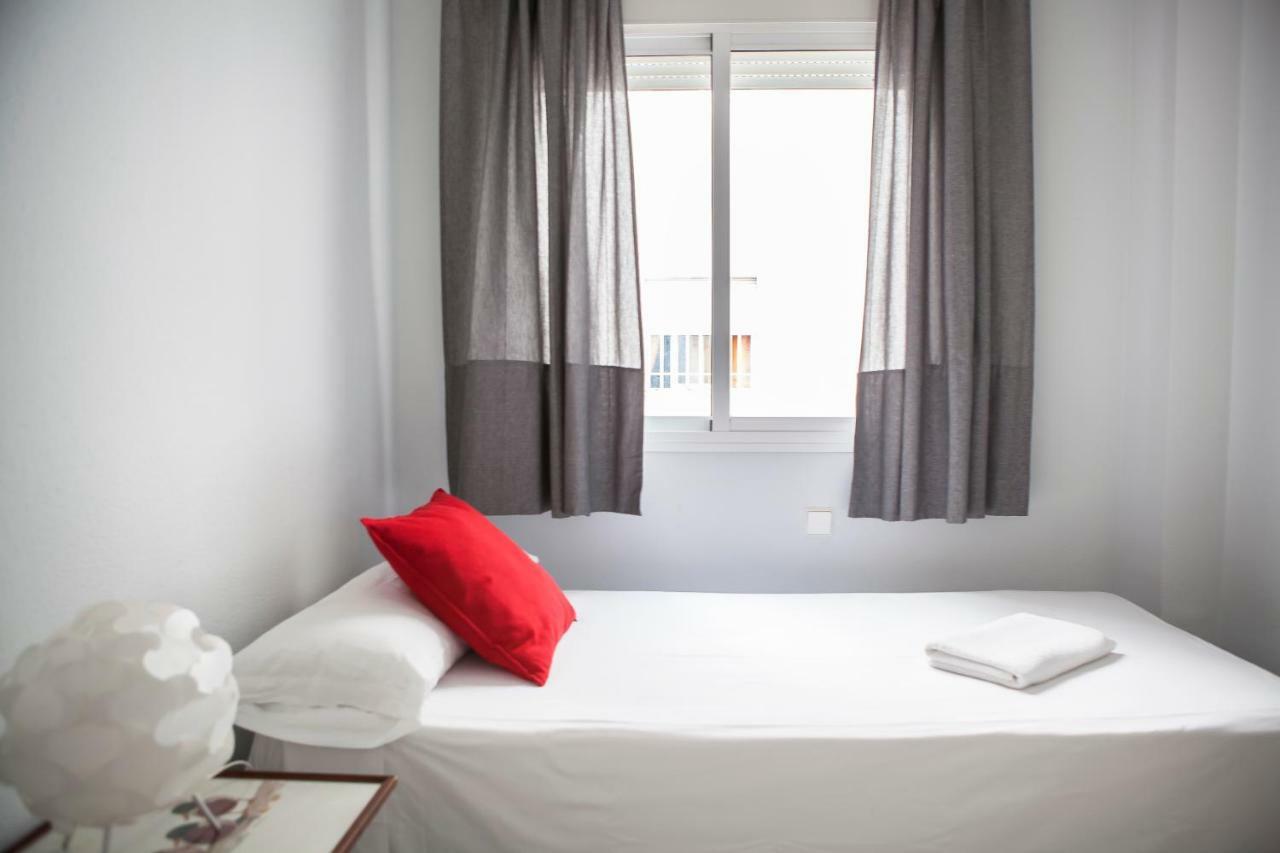 Apartamento Buhaira Севиля Екстериор снимка